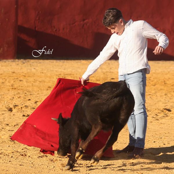 Alumno de la Escuela Taurina de Cabra