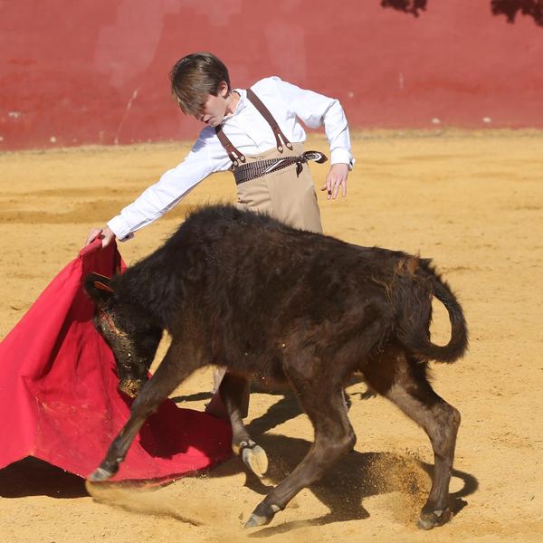 Alumno de la Escuela Taurina de Cabra