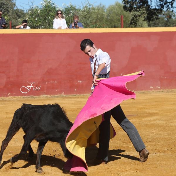 Alumno de la Escuela Taurina de Cabra
