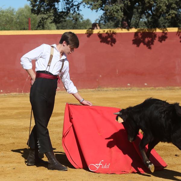 Alumno de la Escuela Taurina de Cabra