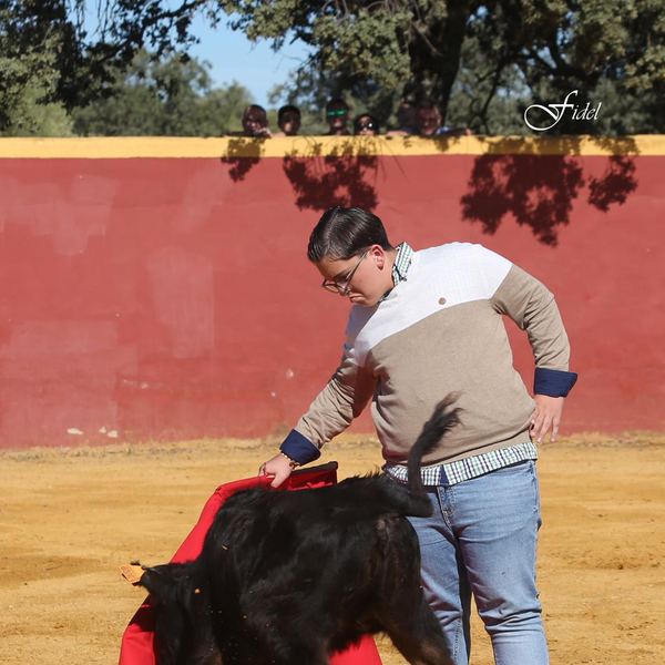 Alumno de la Escuela Taurina de Cabra