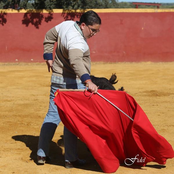 Alumno de la Escuela Taurina de Cabra