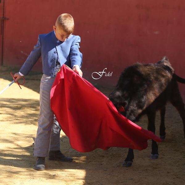Alumno de la Escuela Taurina de Cabra
