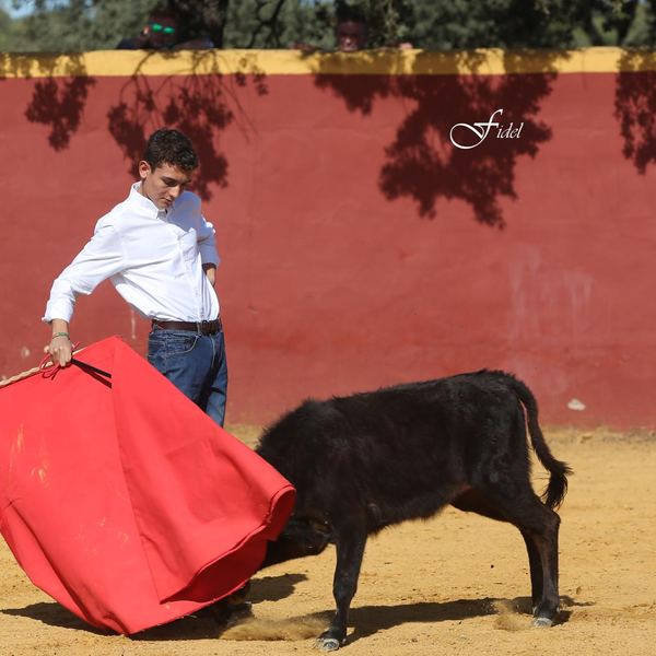 Alumno de la Escuela Taurina de Cabra