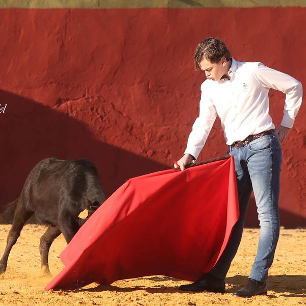 Alumno de la Escuela Taurina de Cabra
